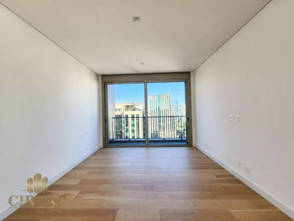 Apartamento à venda com 3 quartos, 229m² - Foto 9