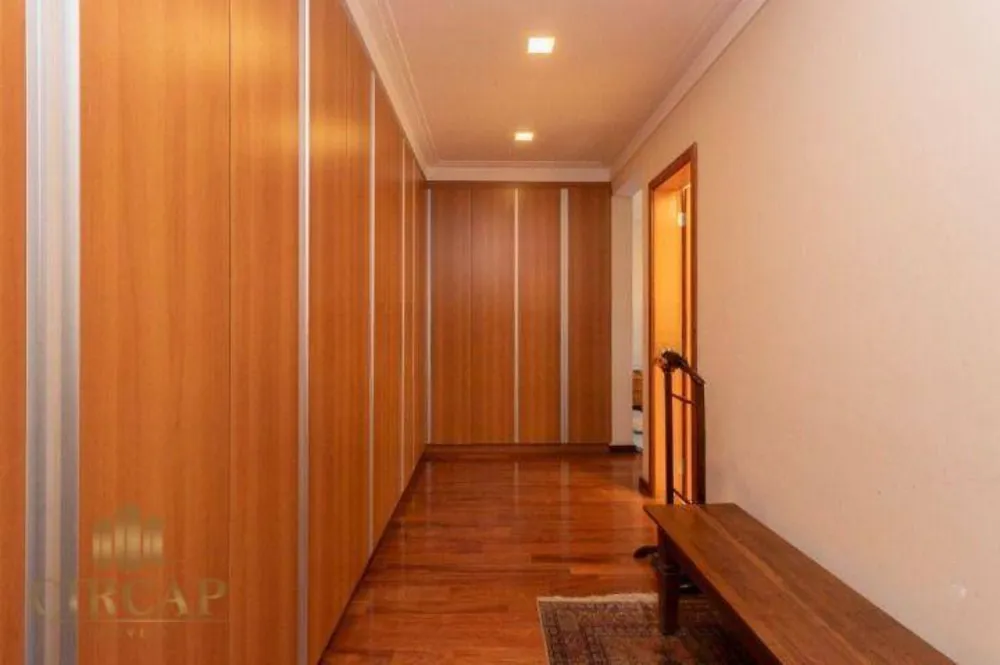 Apartamento, 3 quartos, 225 m² - Foto 1
