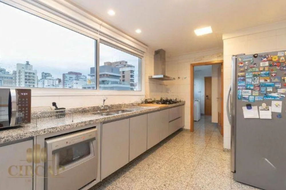 Apartamento, 3 quartos, 225 m² - Foto 8