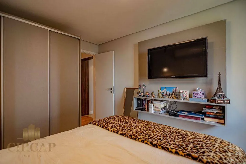 Apartamento, 3 quartos, 133 m² - Foto 1