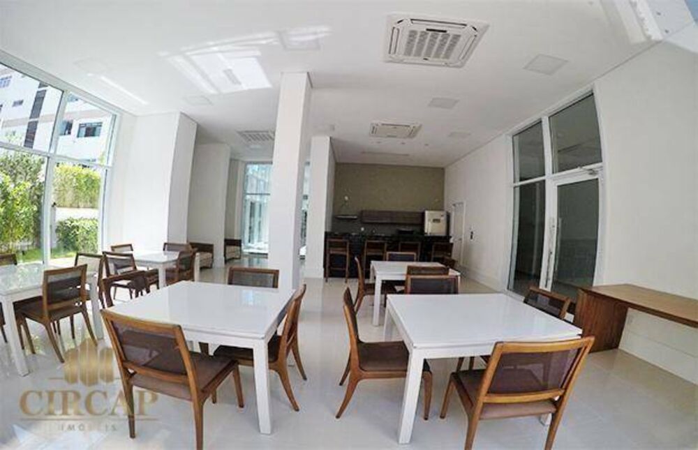 Cobertura à venda com 2 quartos, 160m² - Foto 4