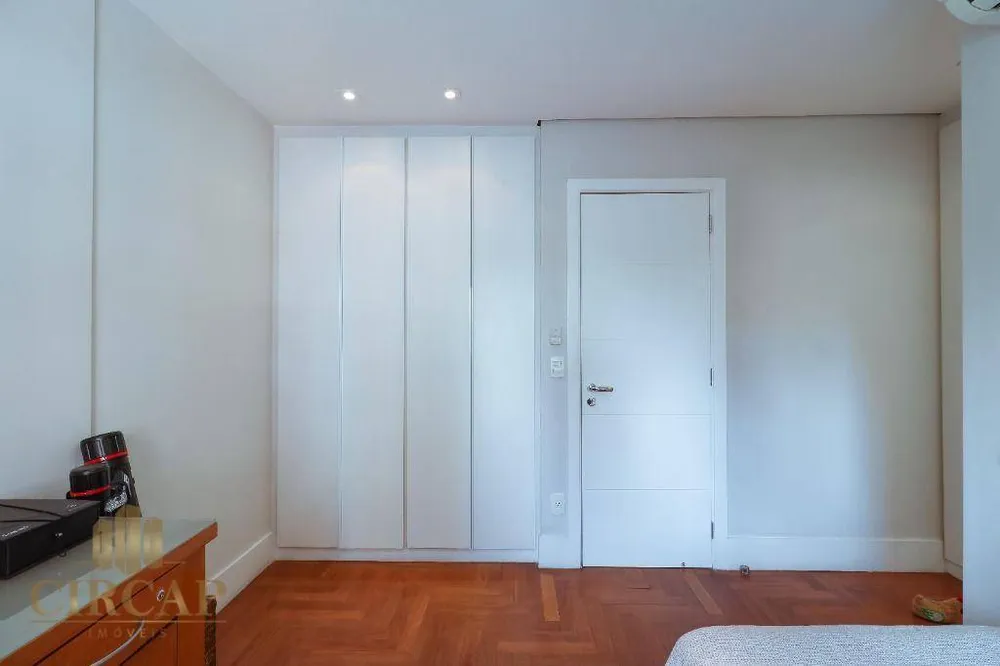 Apartamento, 4 quartos, 270 m² - Foto 2