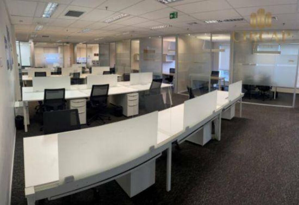 Prédio Inteiro para alugar, 592m² - Foto 1