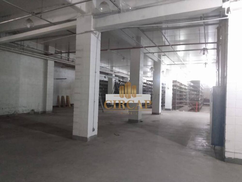 Prédio Inteiro à venda, 2100m² - Foto 2
