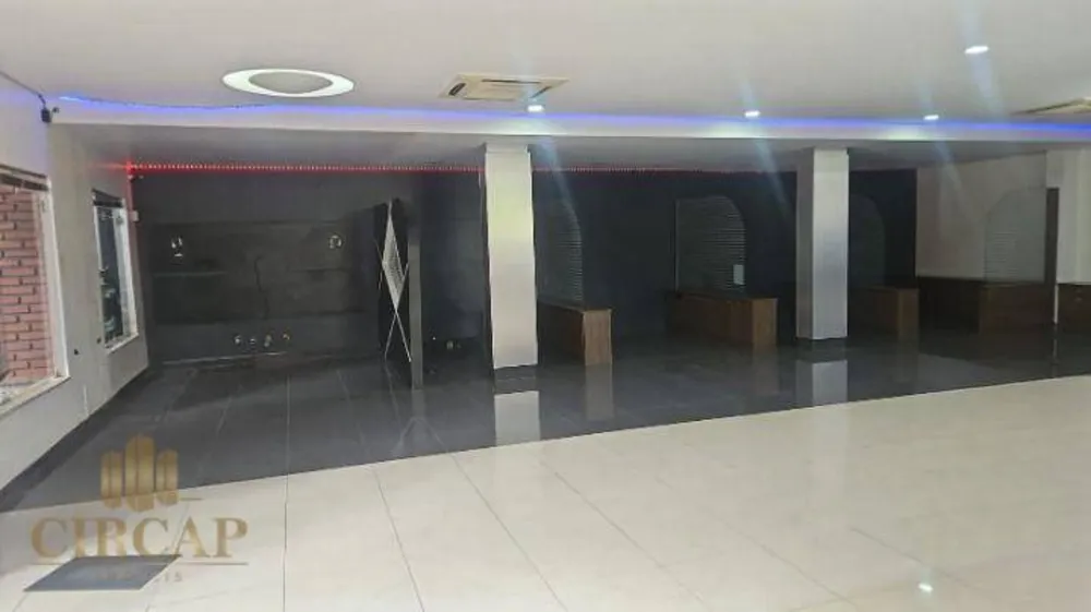 Loja-Salão, 1334 m² - Foto 1