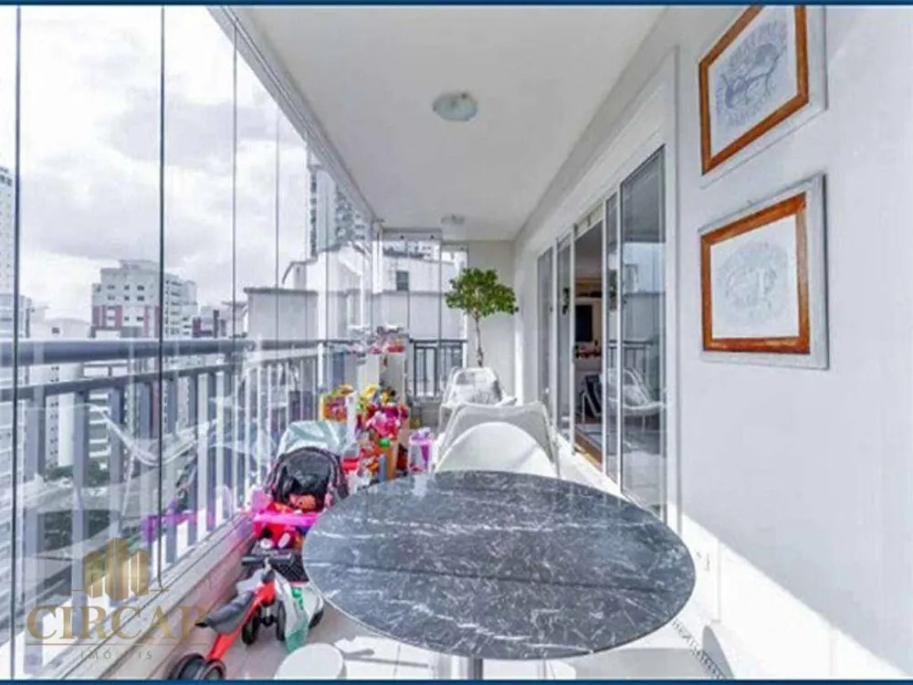Apartamento, 4 quartos, 210 m² - Foto 1