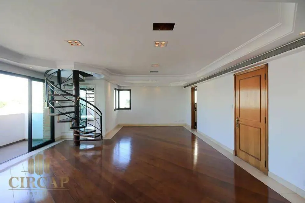 Cobertura, 3 quartos, 215 m² - Foto 5