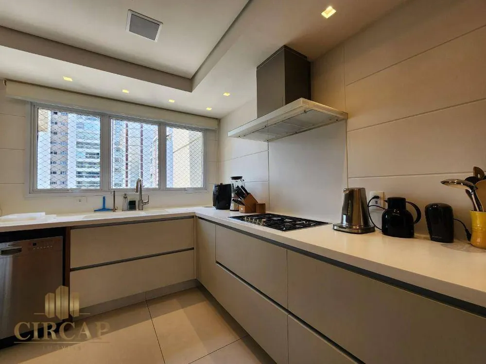 Apartamento, 4 quartos, 266 m² - Foto 11