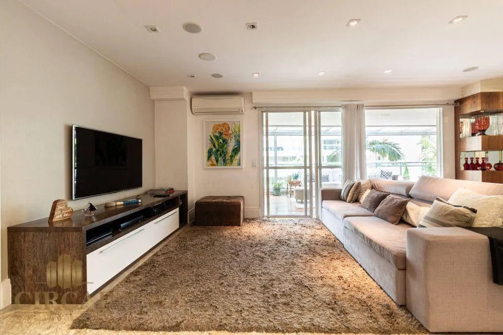 Apartamento, 3 quartos, 213 m² - Foto 3