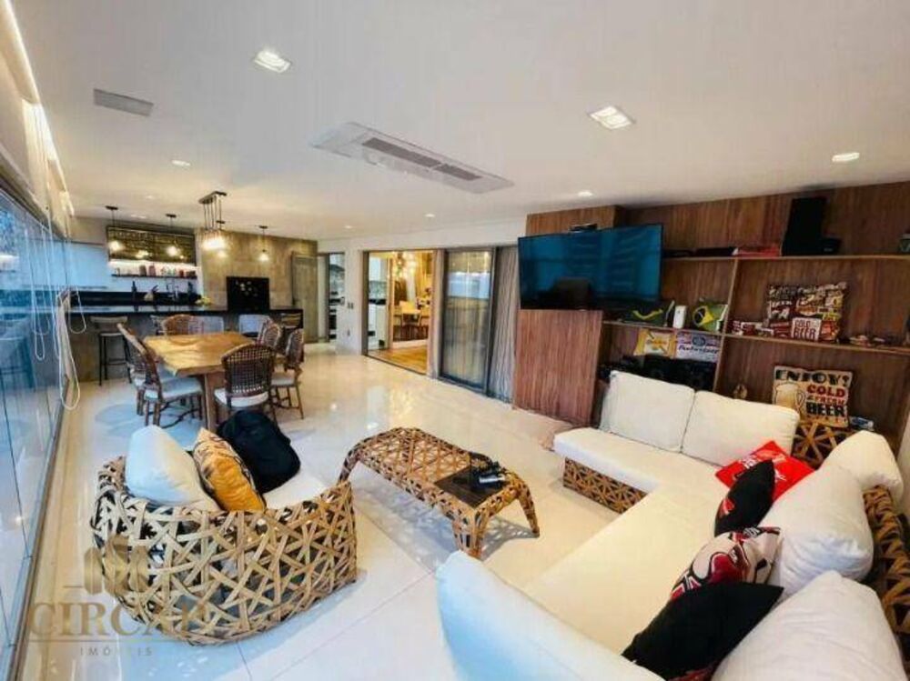 Apartamento, 3 quartos, 174 m² - Foto 1