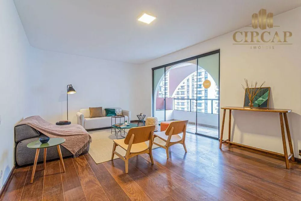 Apartamento à venda com 4 quartos, 252m² - Foto 4