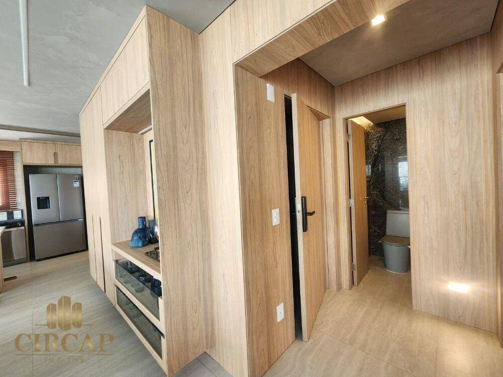 Apartamento, 3 quartos, 171 m² - Foto 1