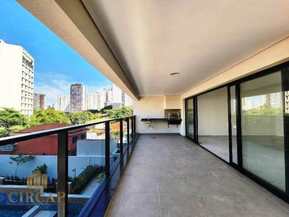 Apartamento, 3 quartos, 251 m² - Foto 1