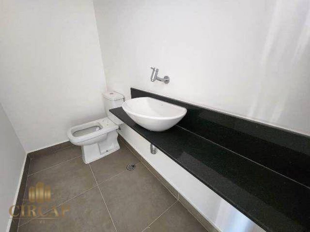 Apartamento, 3 quartos, 251 m² - Foto 2