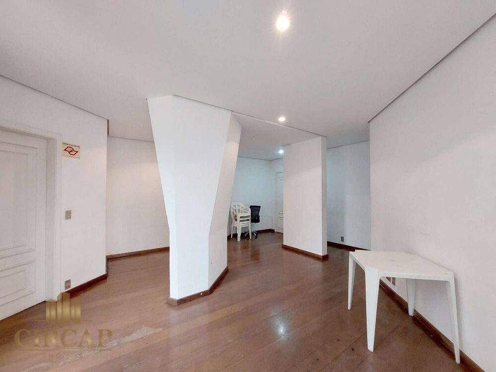 Apartamento à venda com 3 quartos, 114m² - Foto 13