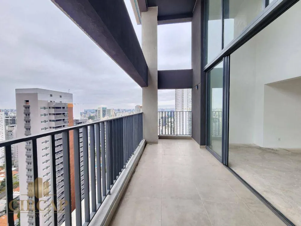 Apartamento, 3 quartos, 205 m² - Foto 2