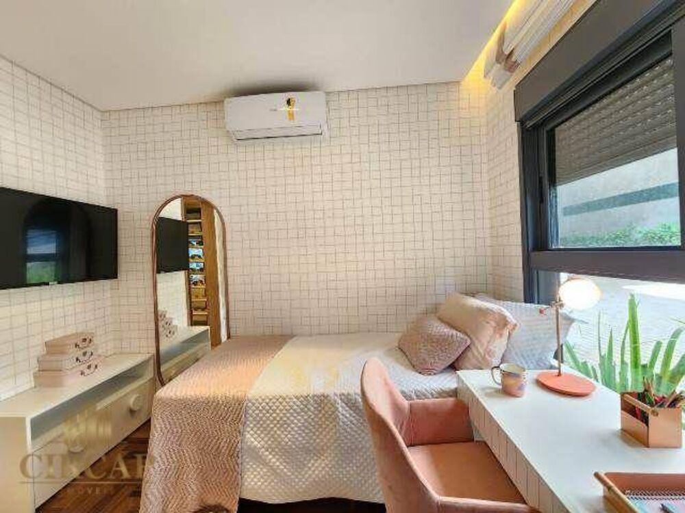 Apartamento, 3 quartos, 134 m² - Foto 1
