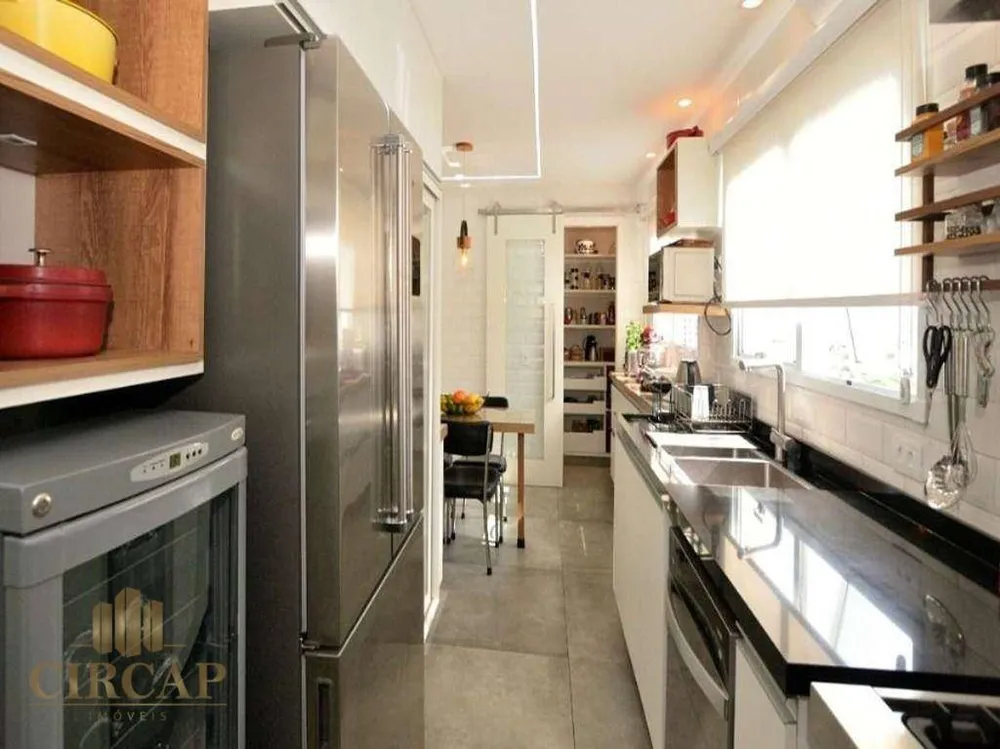 Apartamento, 3 quartos, 189 m² - Foto 2