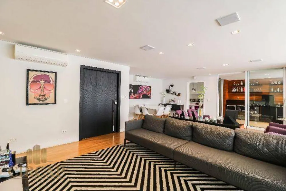 Apartamento, 3 quartos, 276 m² - Foto 2