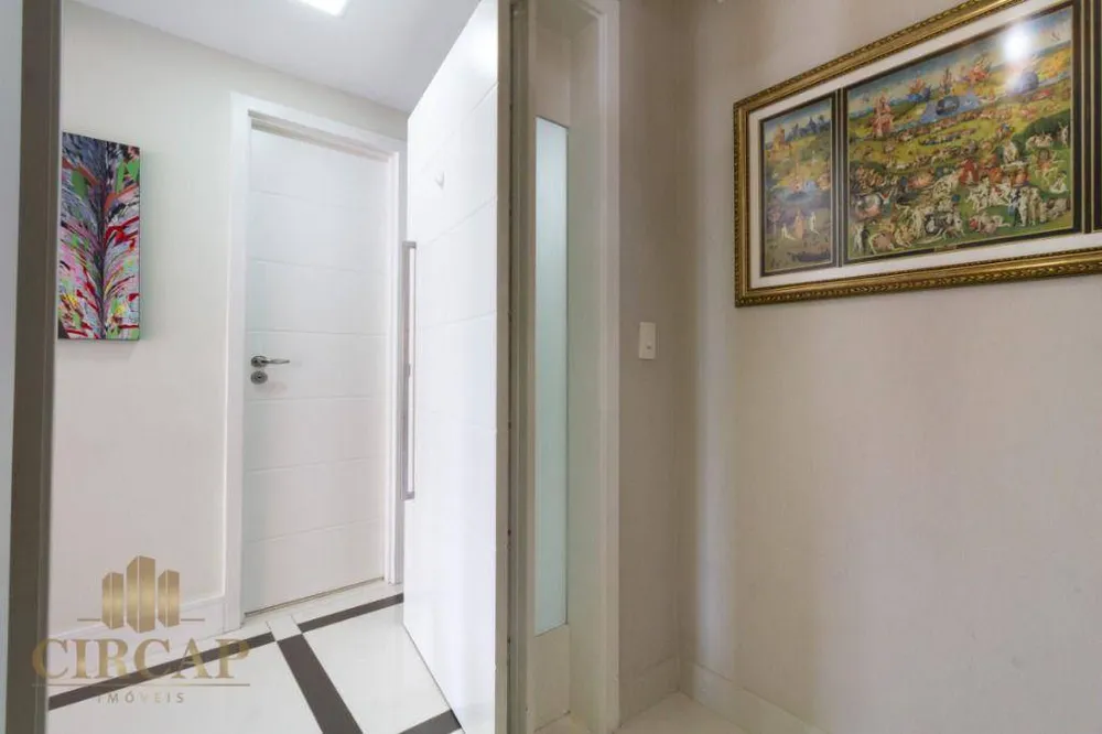 Apartamento, 3 quartos, 190 m² - Foto 2