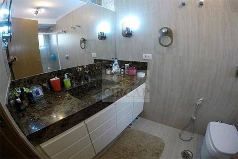 Apartamento à venda com 3 quartos, 124m² - Foto 2