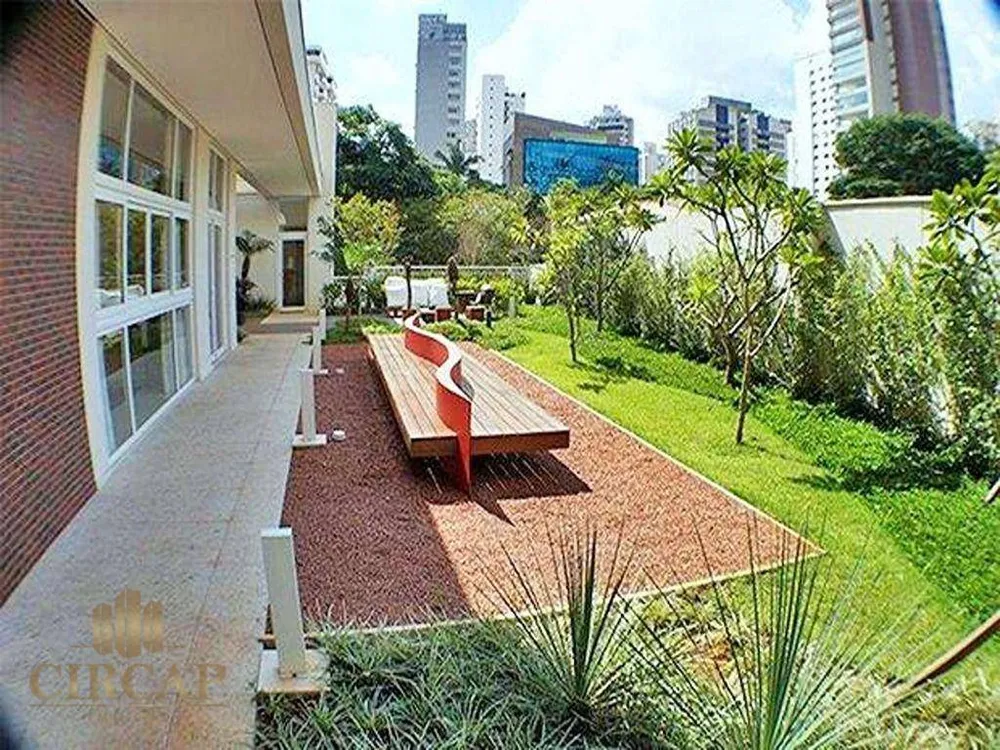 Apartamento, 3 quartos, 272 m² - Foto 8