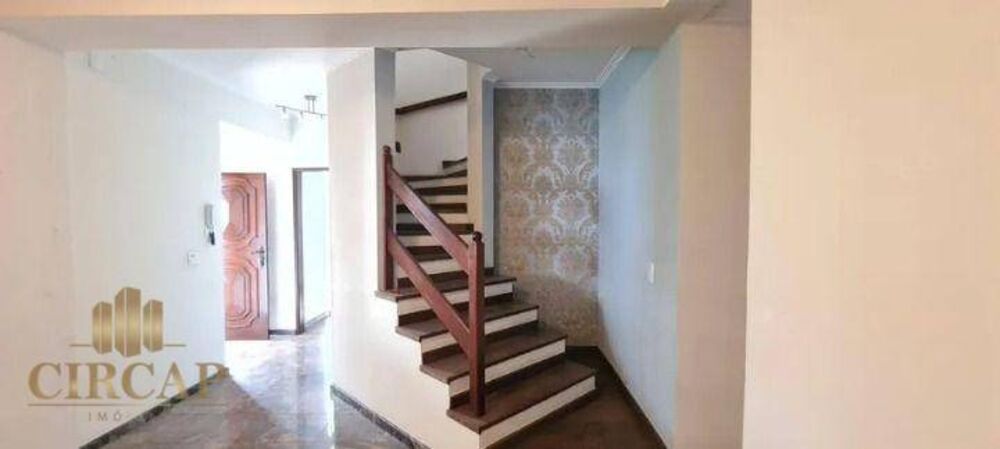Sobrado para alugar com 4 quartos, 250m² - Foto 10