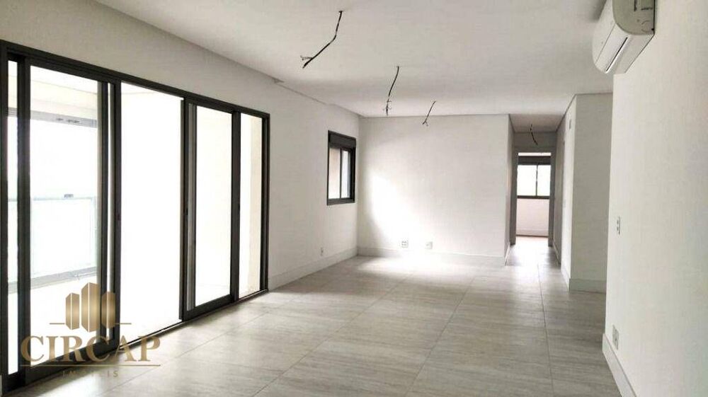 Apartamento, 3 quartos, 146 m² - Foto 1