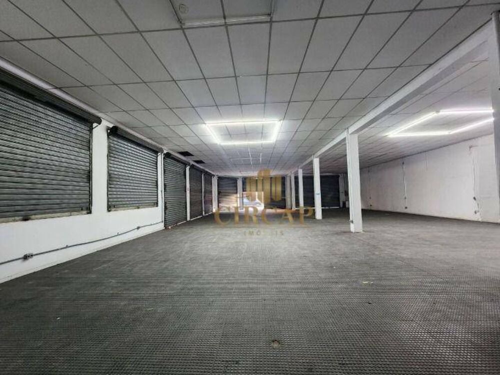 Loja-Salão, 620 m² - Foto 1
