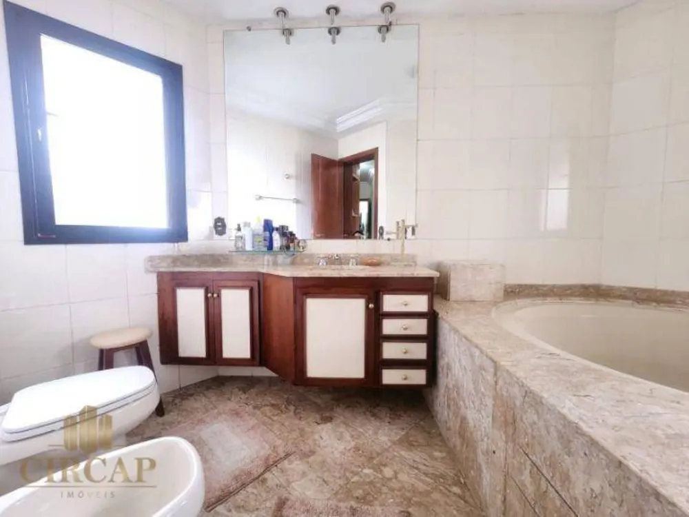 Apartamento, 3 quartos, 205 m² - Foto 15