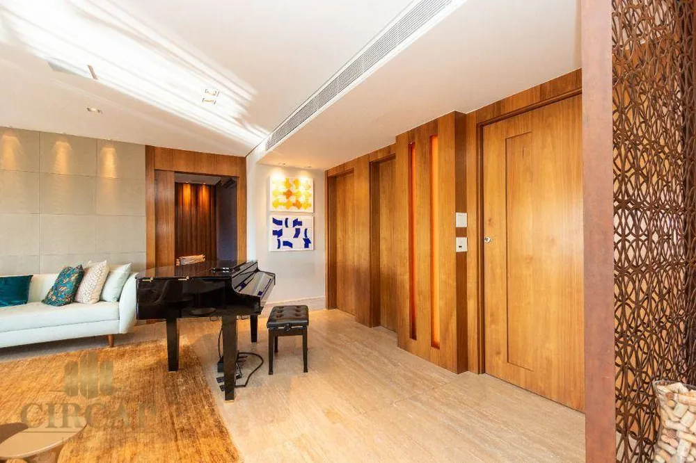 Apartamento, 3 quartos, 245 m² - Foto 2