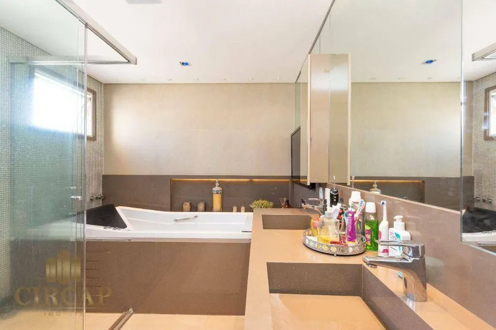 Apartamento, 3 quartos, 245 m² - Foto 16