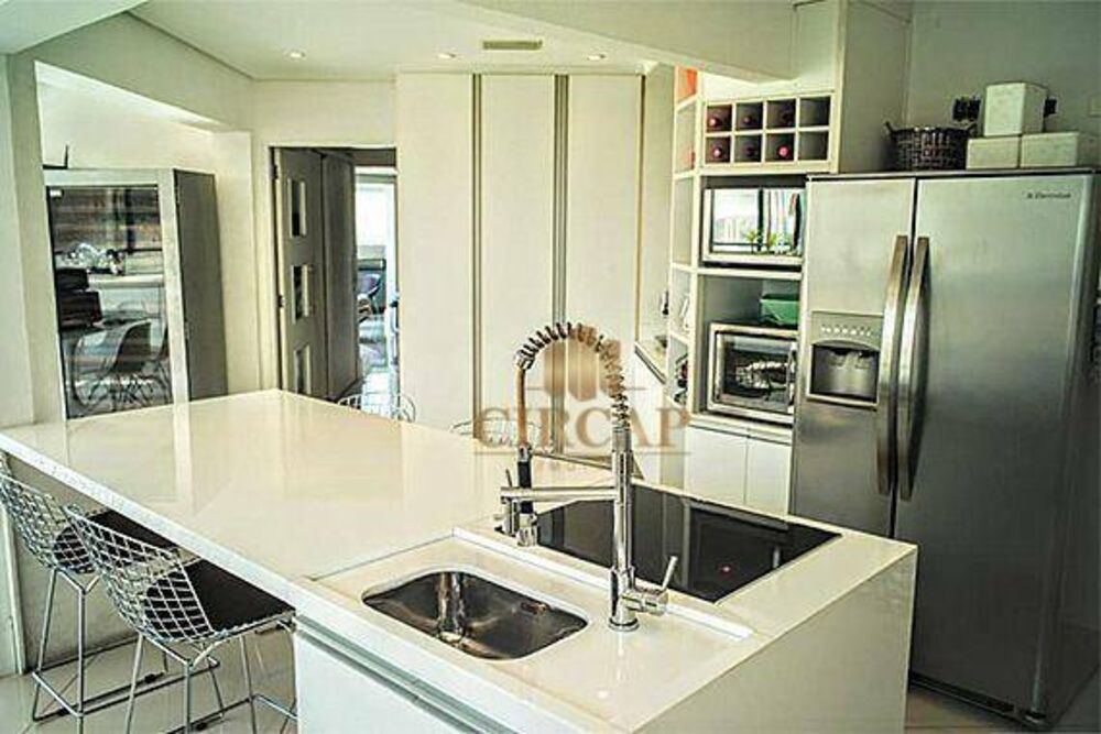 Cobertura à venda com 4 quartos, 407m² - Foto 2