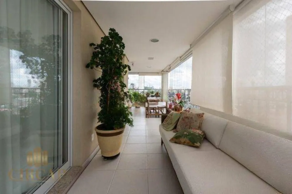 Apartamento, 4 quartos, 224 m² - Foto 1