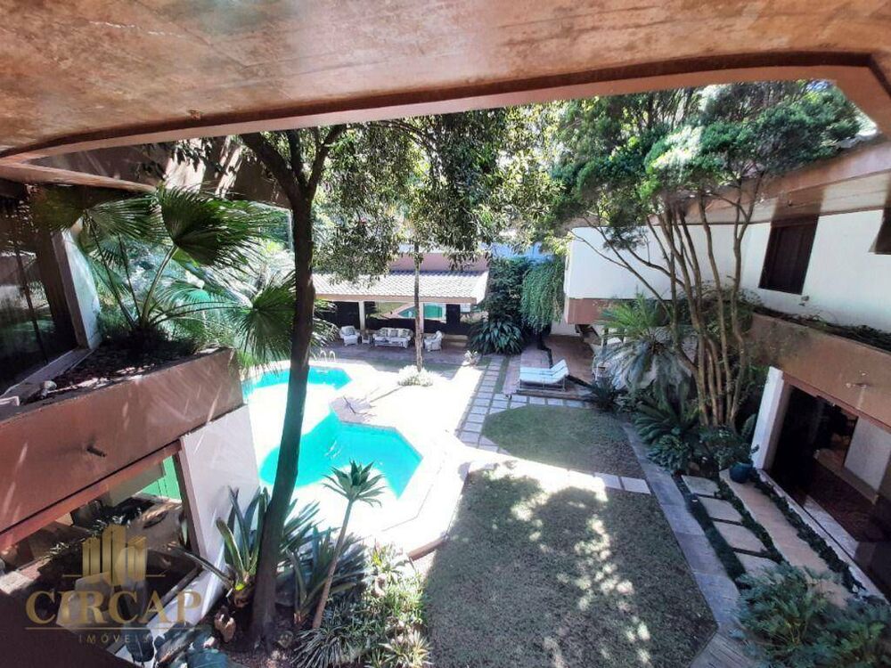 Casa, 5 quartos, 865 m² - Foto 2
