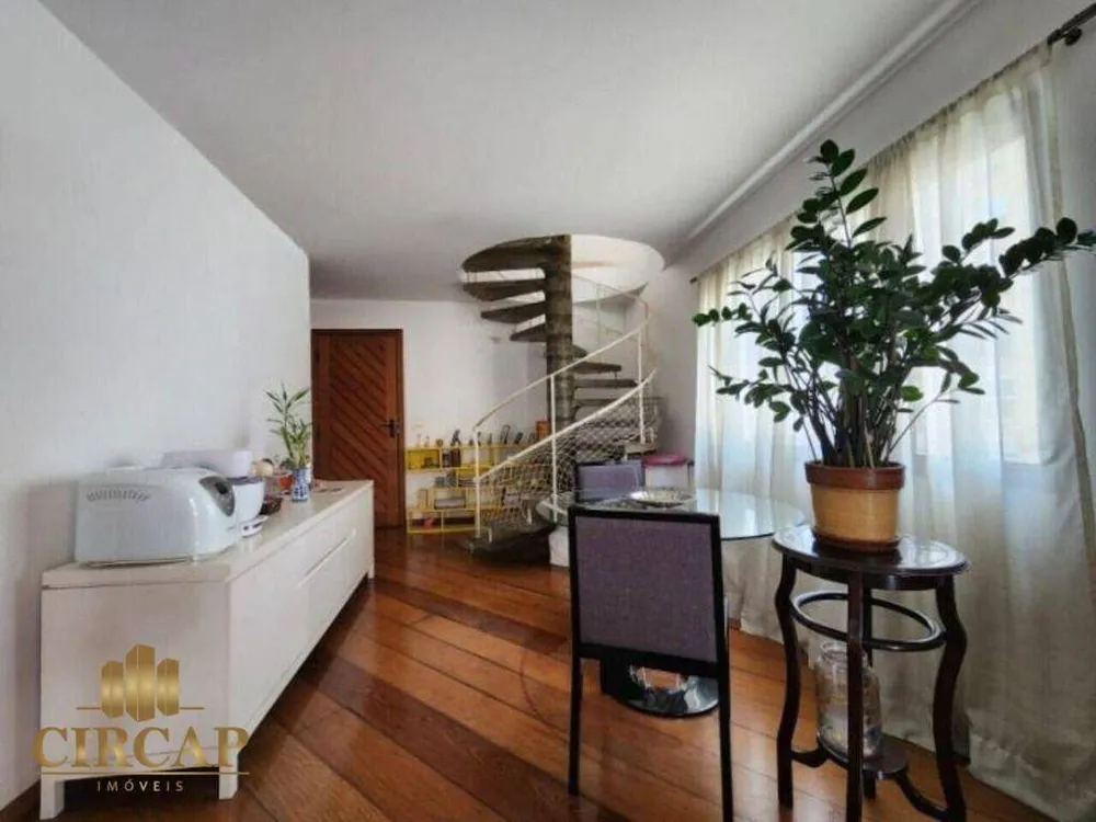 Cobertura, 3 quartos, 214 m² - Foto 8