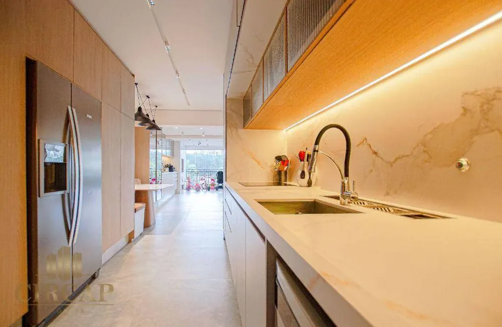 Apartamento, 4 quartos, 245 m² - Foto 7