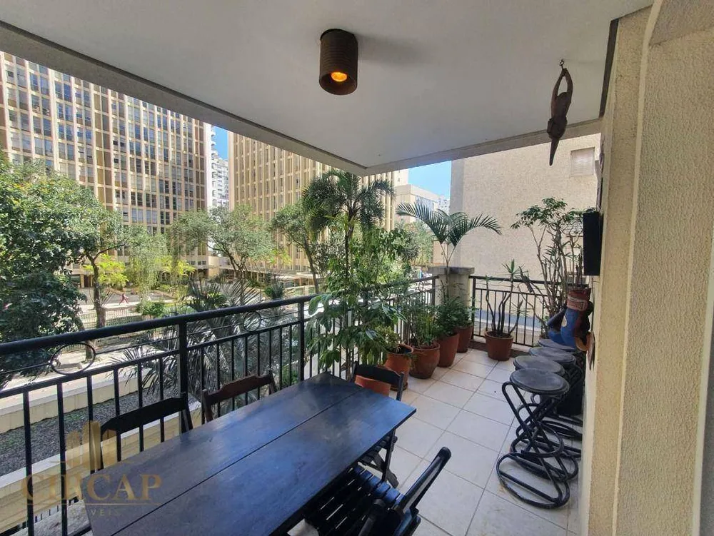 Apartamento, 3 quartos, 230 m² - Foto 12