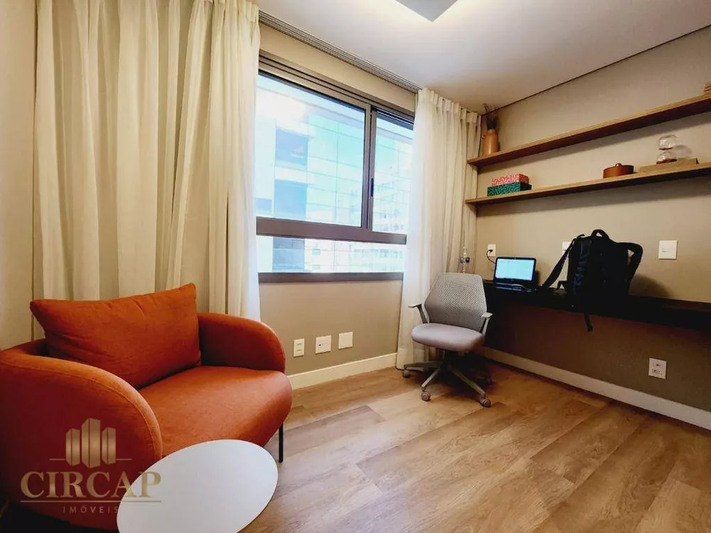 Apartamento à venda com 3 quartos, 143m² - Foto 5