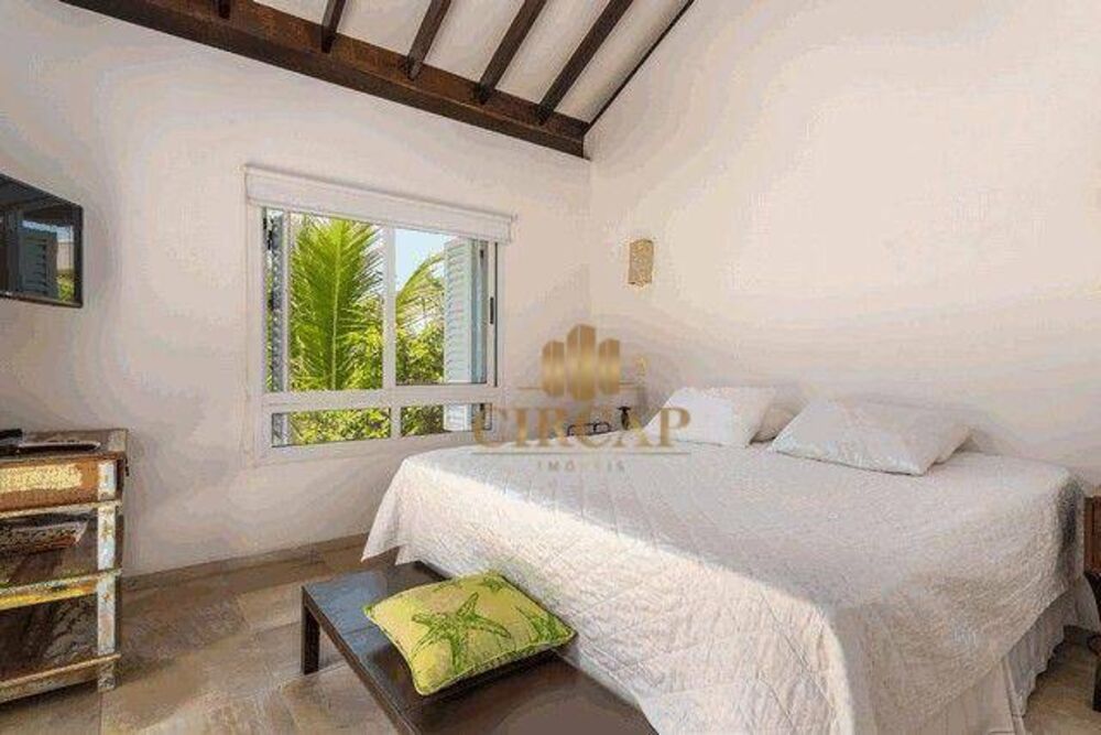 Casa de Condomínio à venda com 5 quartos, 445m² - Foto 13