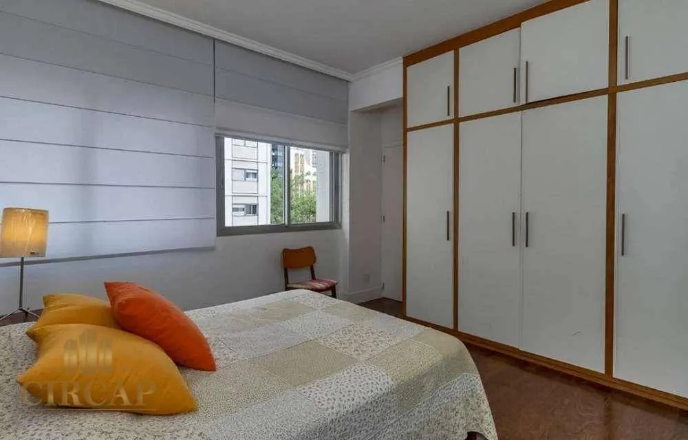Apartamento, 3 quartos, 270 m² - Foto 1