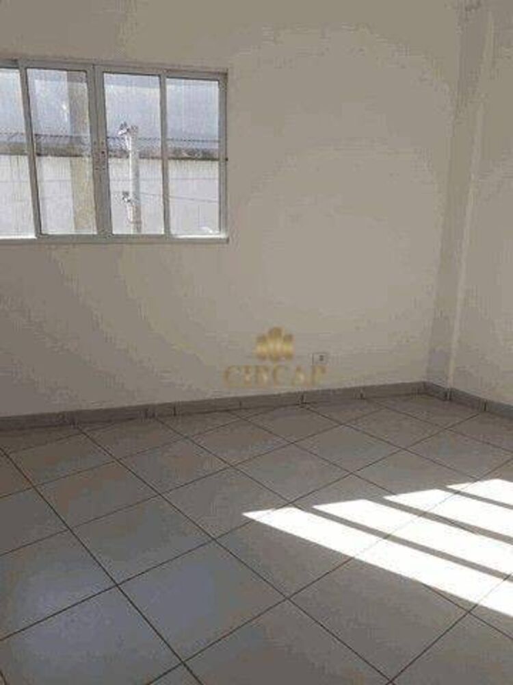 Sobrado à venda com 10 quartos, 262m² - Foto 2