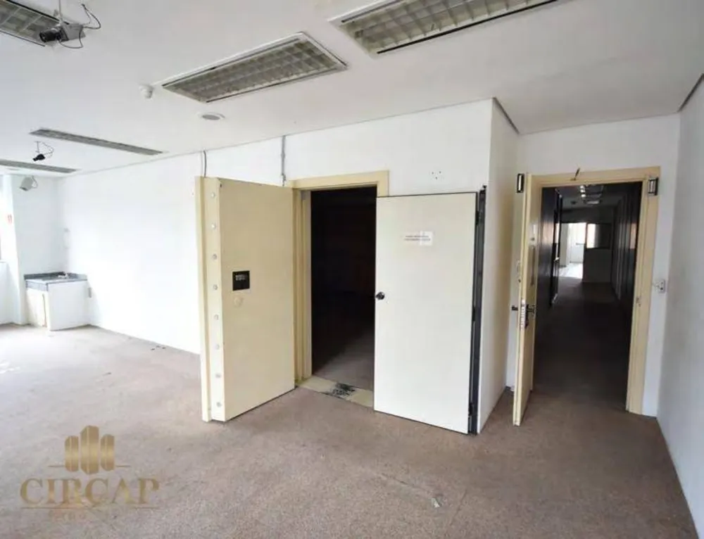 Prédio Inteiro, 5717 m² - Foto 13