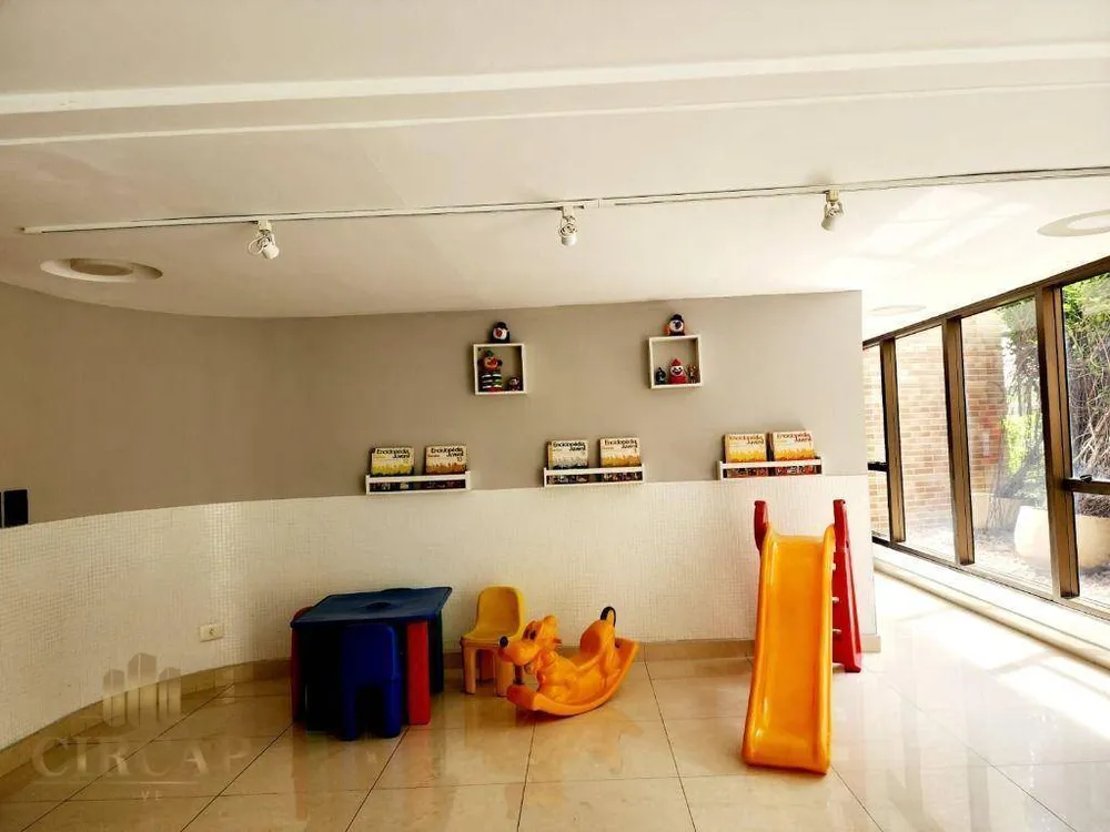 Apartamento, 4 quartos, 240 m² - Foto 14
