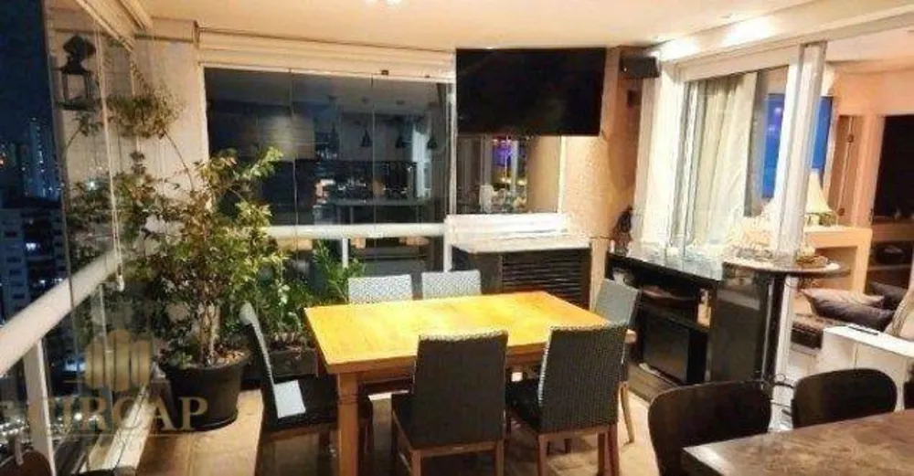 Apartamento, 3 quartos, 118 m² - Foto 1