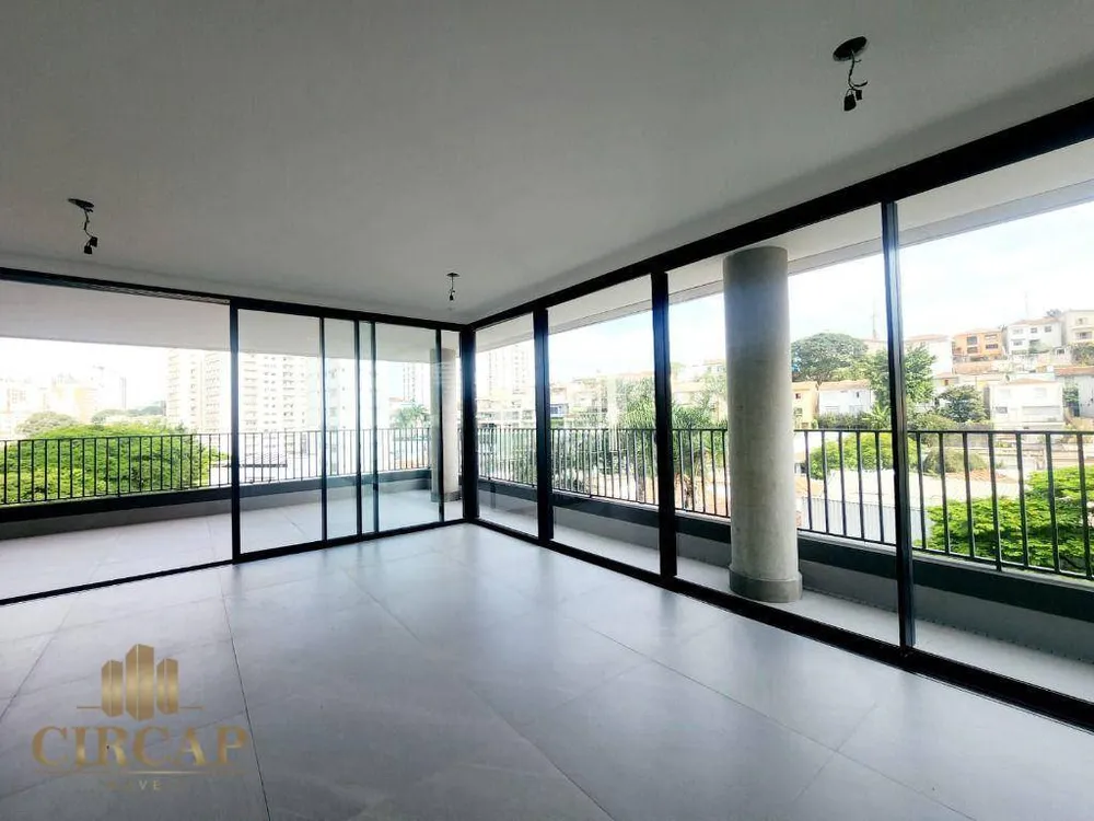 Apartamento, 3 quartos, 188 m² - Foto 2