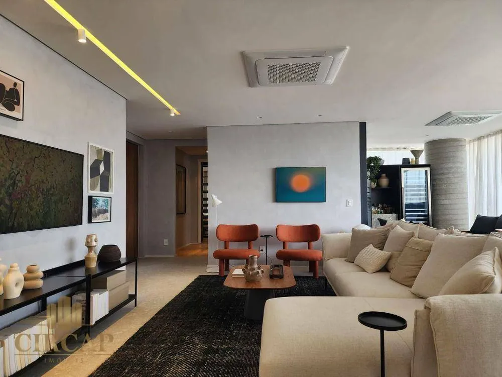 Apartamento, 3 quartos, 177 m² - Foto 2