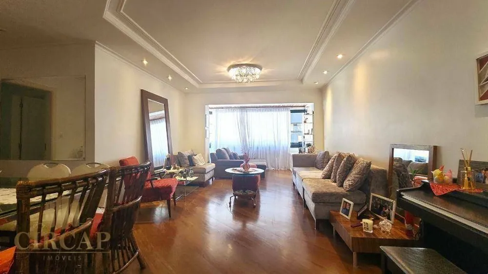 Apartamento, 3 quartos, 131 m² - Foto 2