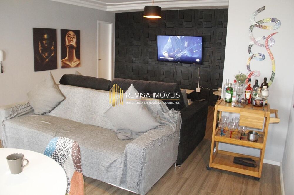 Apartamento à venda com 4 quartos, 264m² - Foto 1