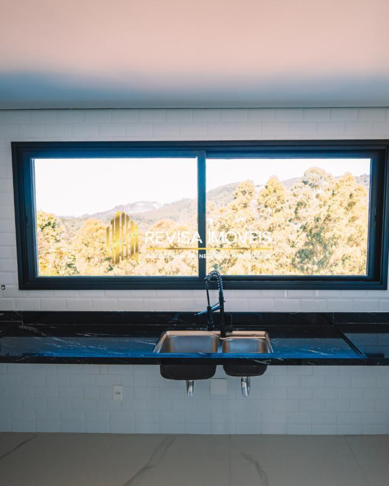 Casa de Condomínio à venda com 3 quartos, 340m² - Foto 2